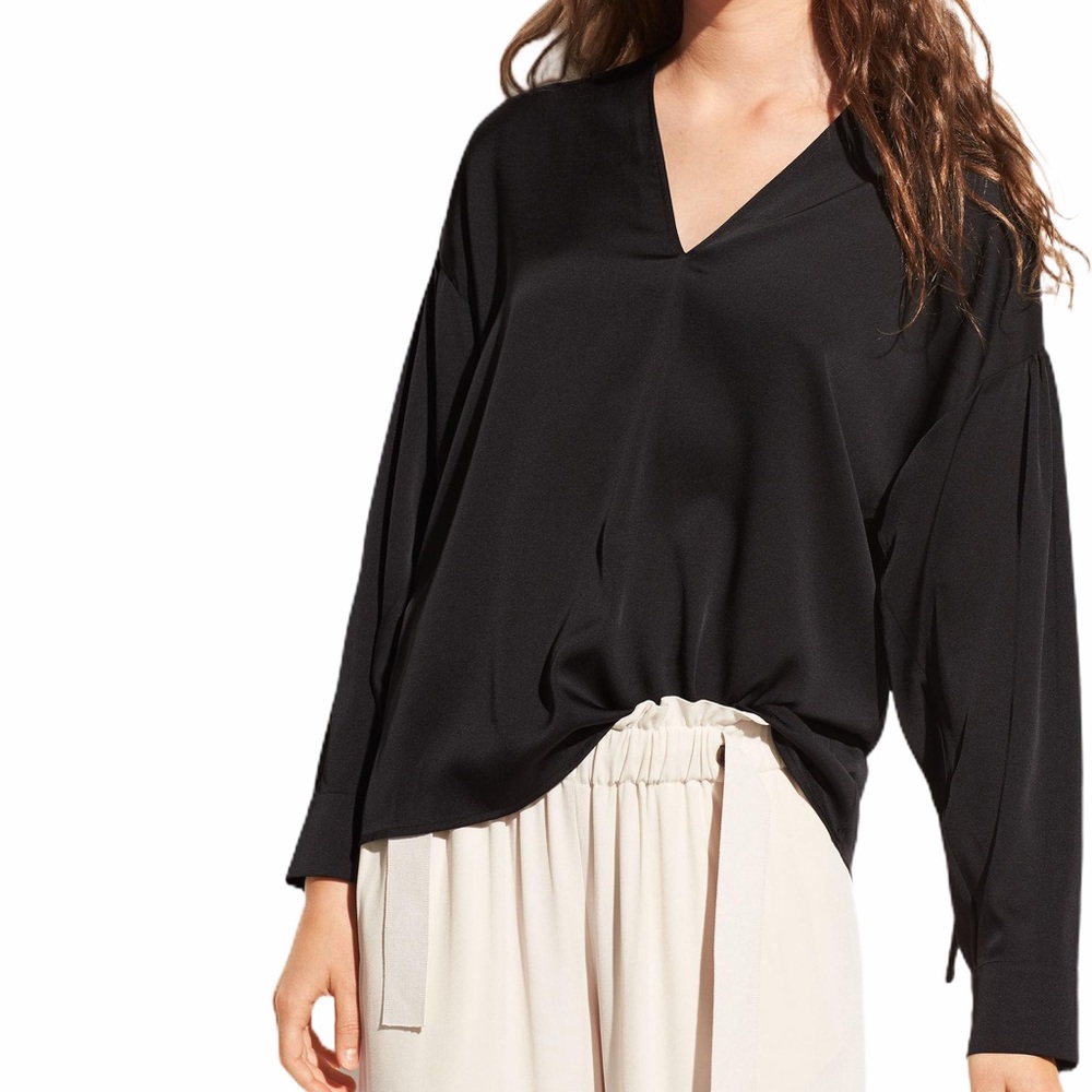 Vince 💯 silk Ruched Split Neck Silk Top Blouse Sm